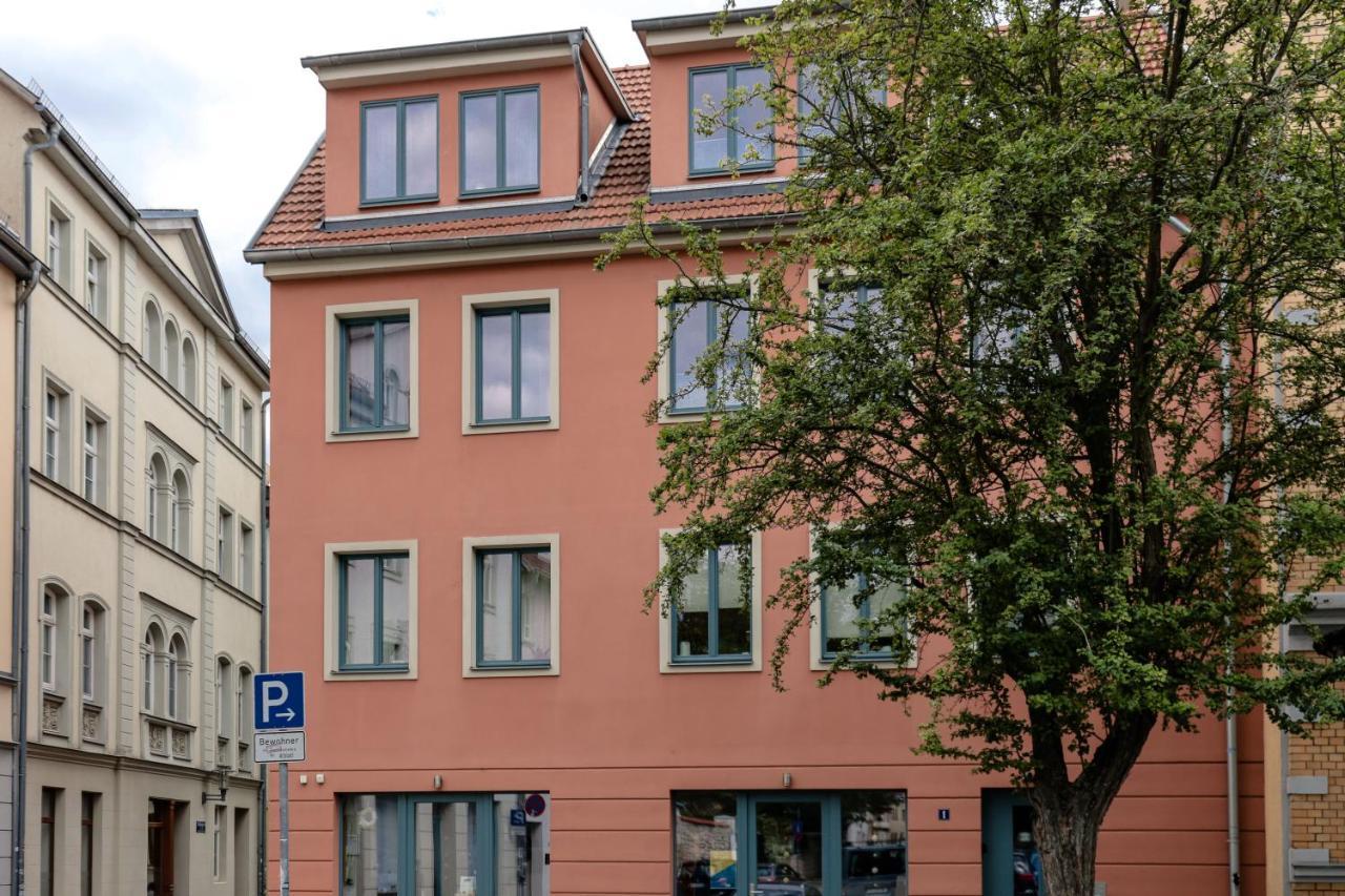 Bohnapartments Bauhaus - Absolutes Zentrum - Terrasse - Vollausstattung - Wlan Weimar Kültér fotó